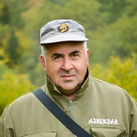 ზაური ხაჩიძე